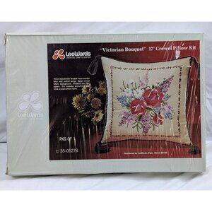 Vintage Leewards Victorian Bouquet 17" Crewel Pillow Kit 35-05278 Sealed NOS